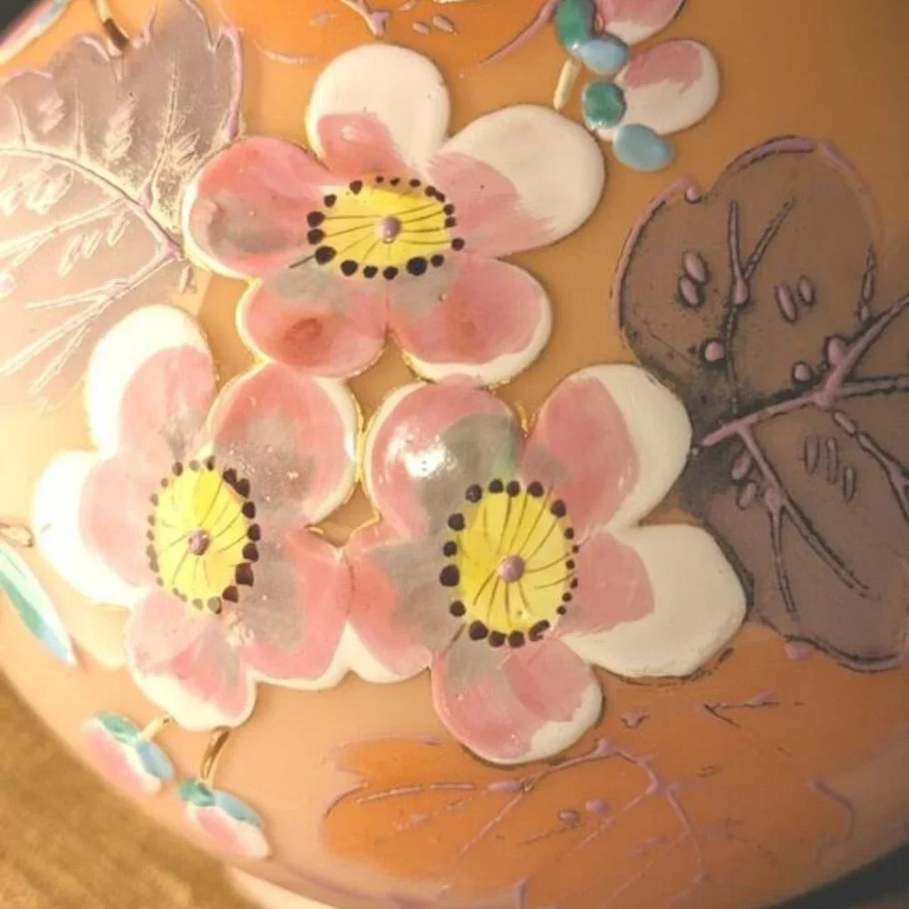 19th-Century Harrach Czech (Bohemia) Opal Vase -  Antique 11"- Hand-Enameled - Picture 8 of 16